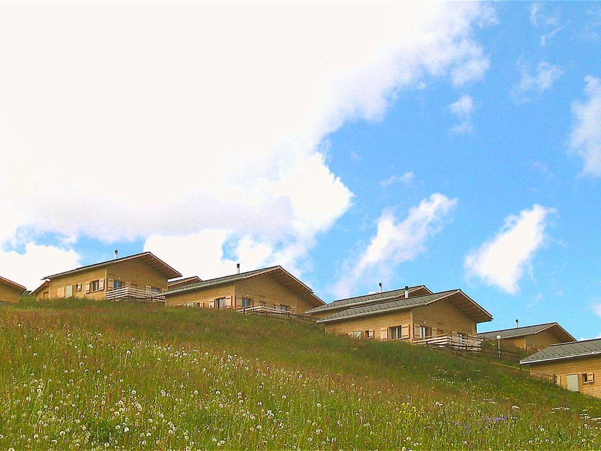 Holiday Home Komfort Aclas Maiensaess Resort-1 By Interhome Urmein Exterior foto